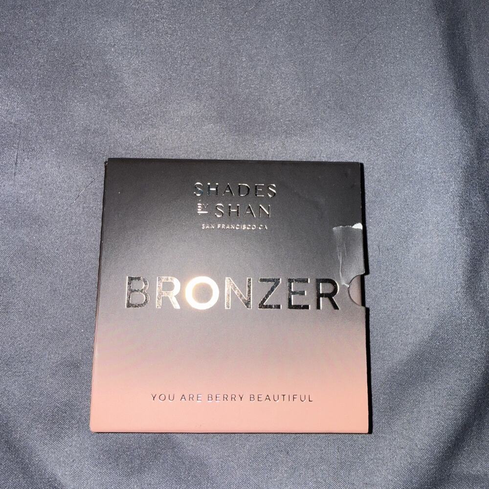 Shades by Shan You are Berry Beautiful latte Bronzer contour 7g Full Size